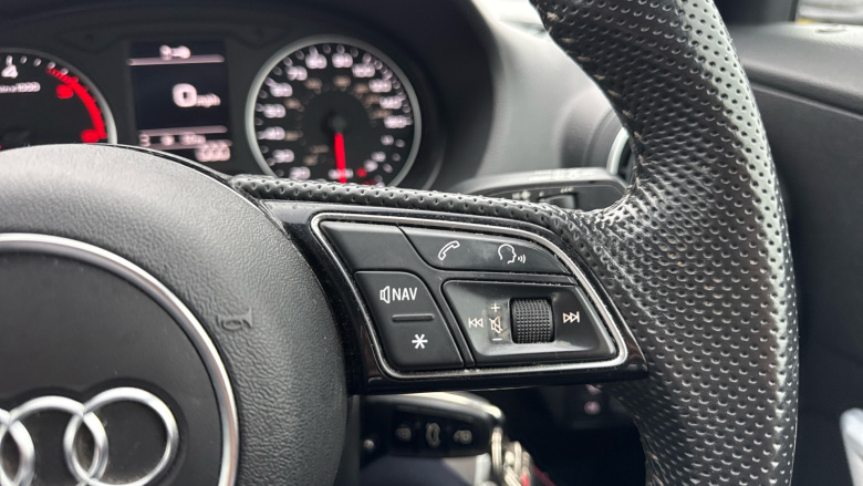 Audi Q2 30 TDI S Line 5dr Diesel Estate